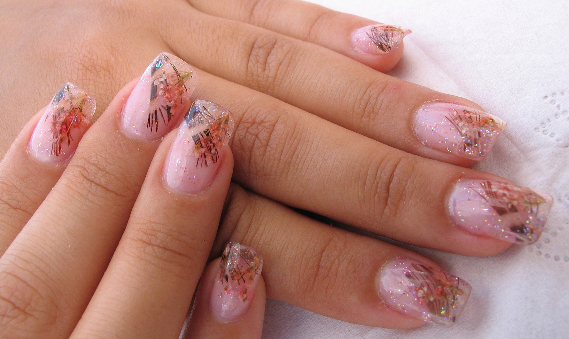 NAIL TECHNOLOGY – College of Hair Design Careers